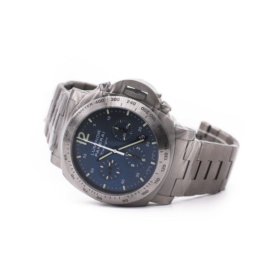 2009 LIMITED TO 500 PCS Panerai Luminor Chronograph Daylight Titanium Blue Dial 44mm PAM 327