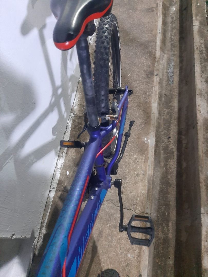 24 model (Category: Bicycles) located in Singapore. Submitted by antorch412 (Listing ID 1265847621, Image 7). Description: sometimes using .