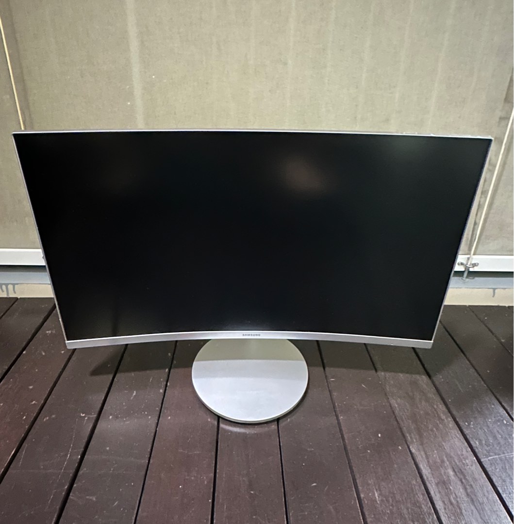 27inch Samsung Curve Monitor Screen, Computers & Tech, Desktops on