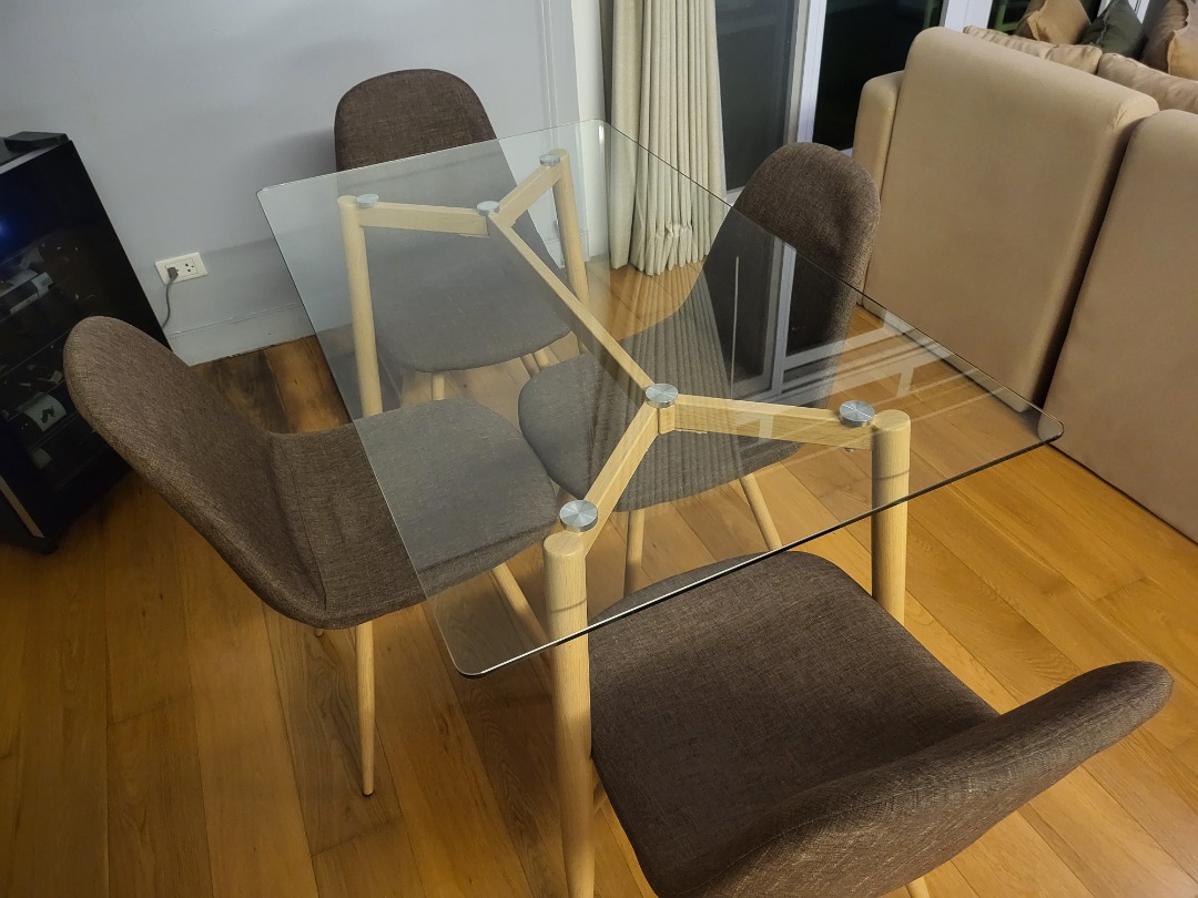 4Seater Dining Table for Sale!, Furniture & Home Living, Furniture