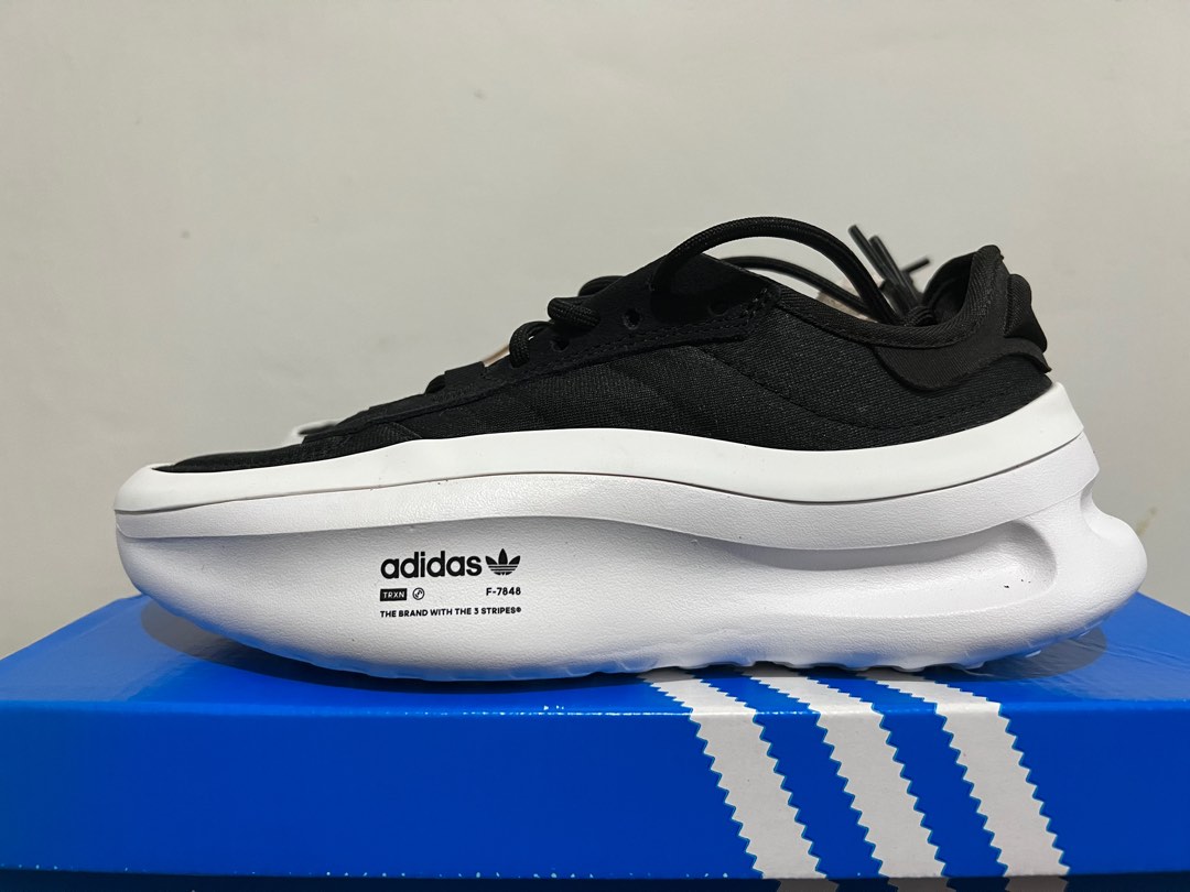 Adidas 37 deals us nike