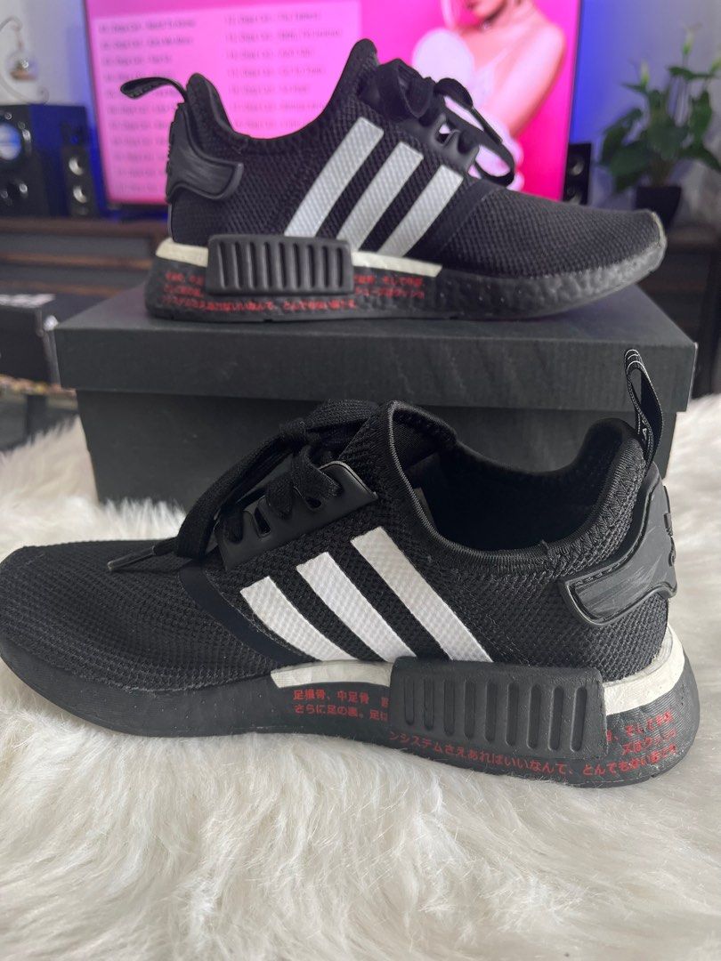 Nmd hotsell black scarlet
