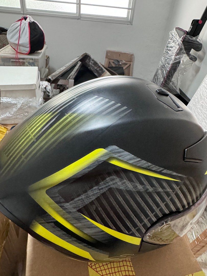 Agv helmet 2025 bluetooth