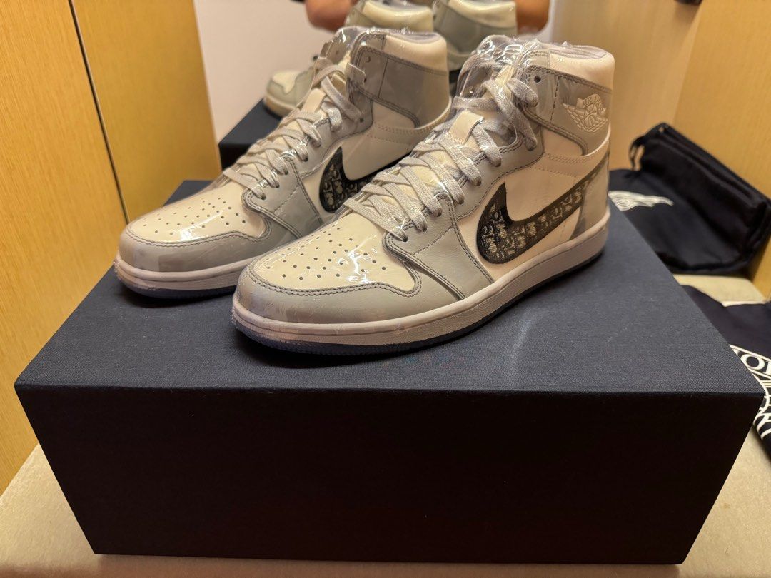 dior hightop jordans