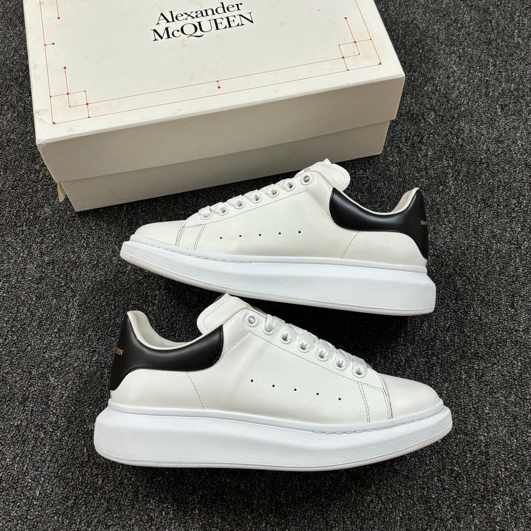 Alexander deals mcqueen fit