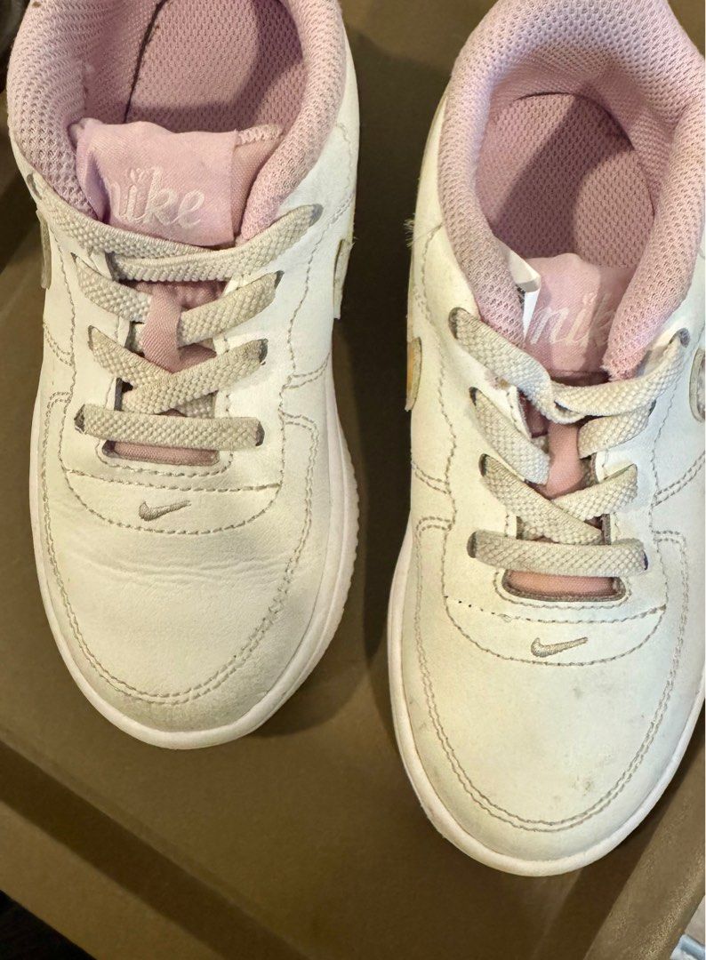 Authentic Nike Air Force 1 Shoes for kids EUR 27