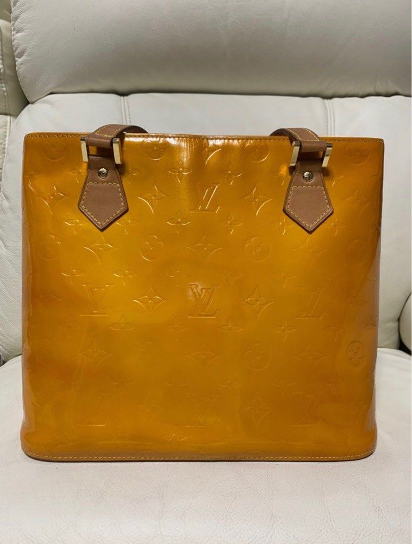 LOUIS VUITTON Houston Shoulder Bag Monogram Vernis Leather Jaune M91121  02JH661