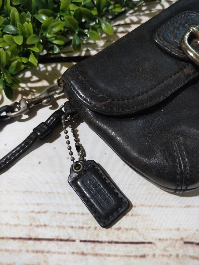 Vintage coach wristlet cheap