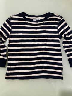 Baby Gap unisex sweater 2-3years