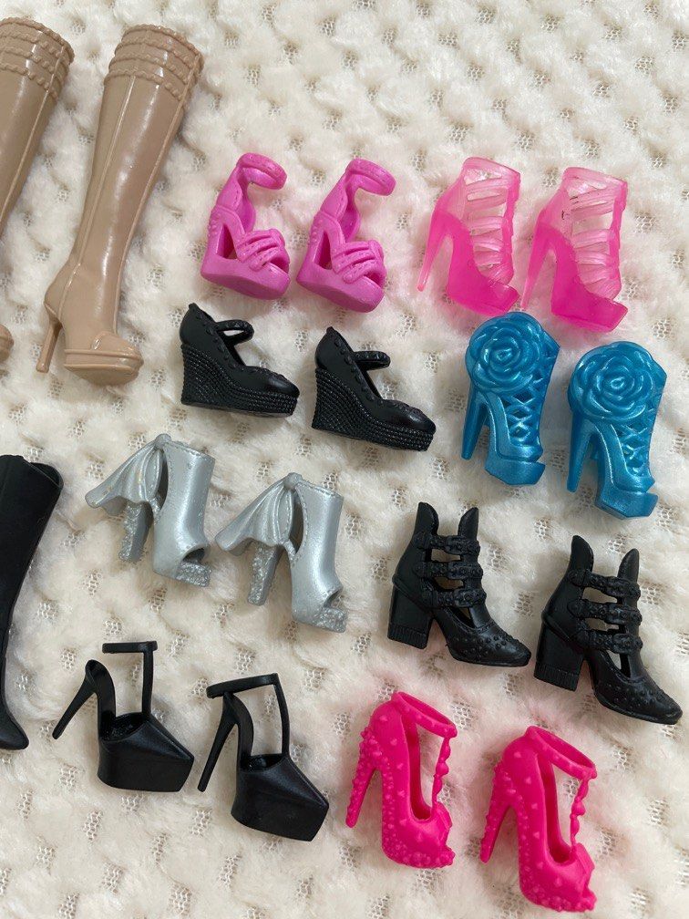 Barbie shoes set 2025