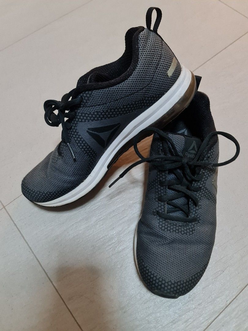 Reebok shoes for women outlet black