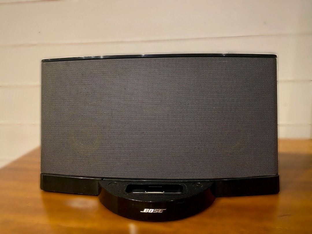 Bose SoundDock w iPhone Speaker Dock 2 for 1 Audio Soundbars