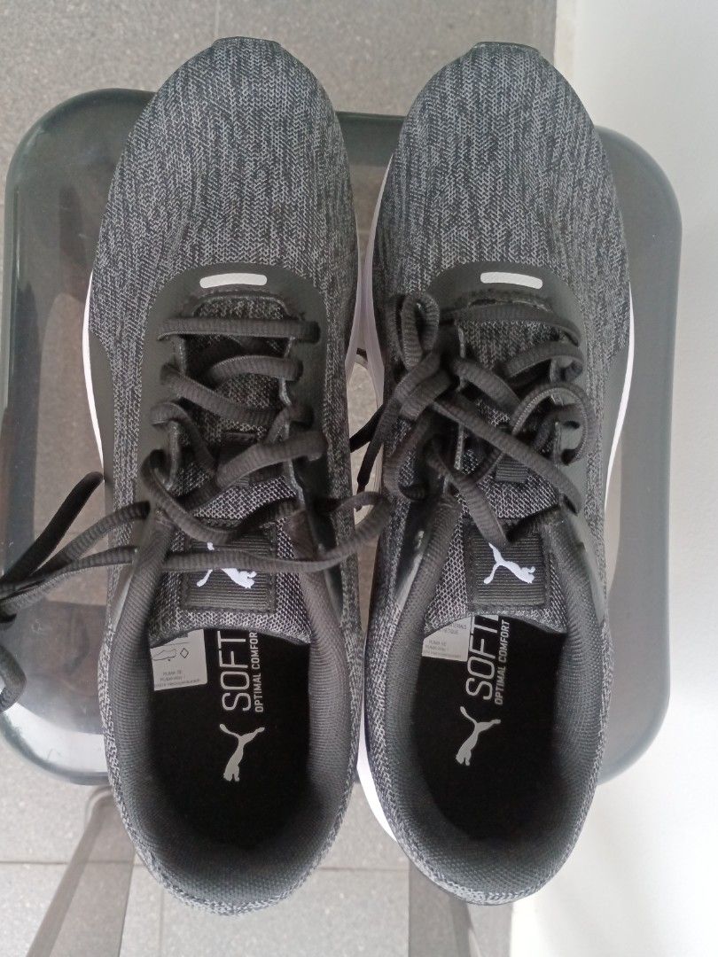 Puma unisex grey sneakers top