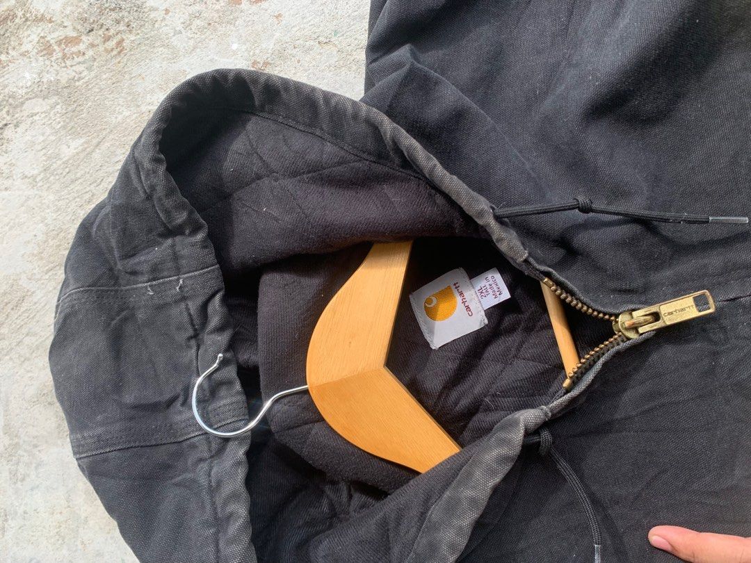 CARHARTT J130 SANDSTONE ACTIVE JACKET Men s Fashion Coats