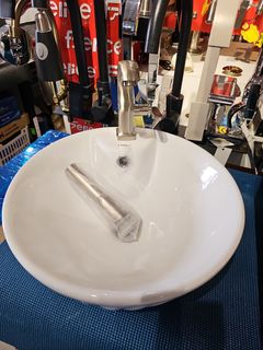 (Category: ) located in . Submitted by ewa.bathroon (Listing ID 1265789618, Image 1). Description: .