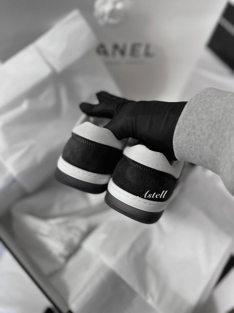 Chanel sneakers 215 discount