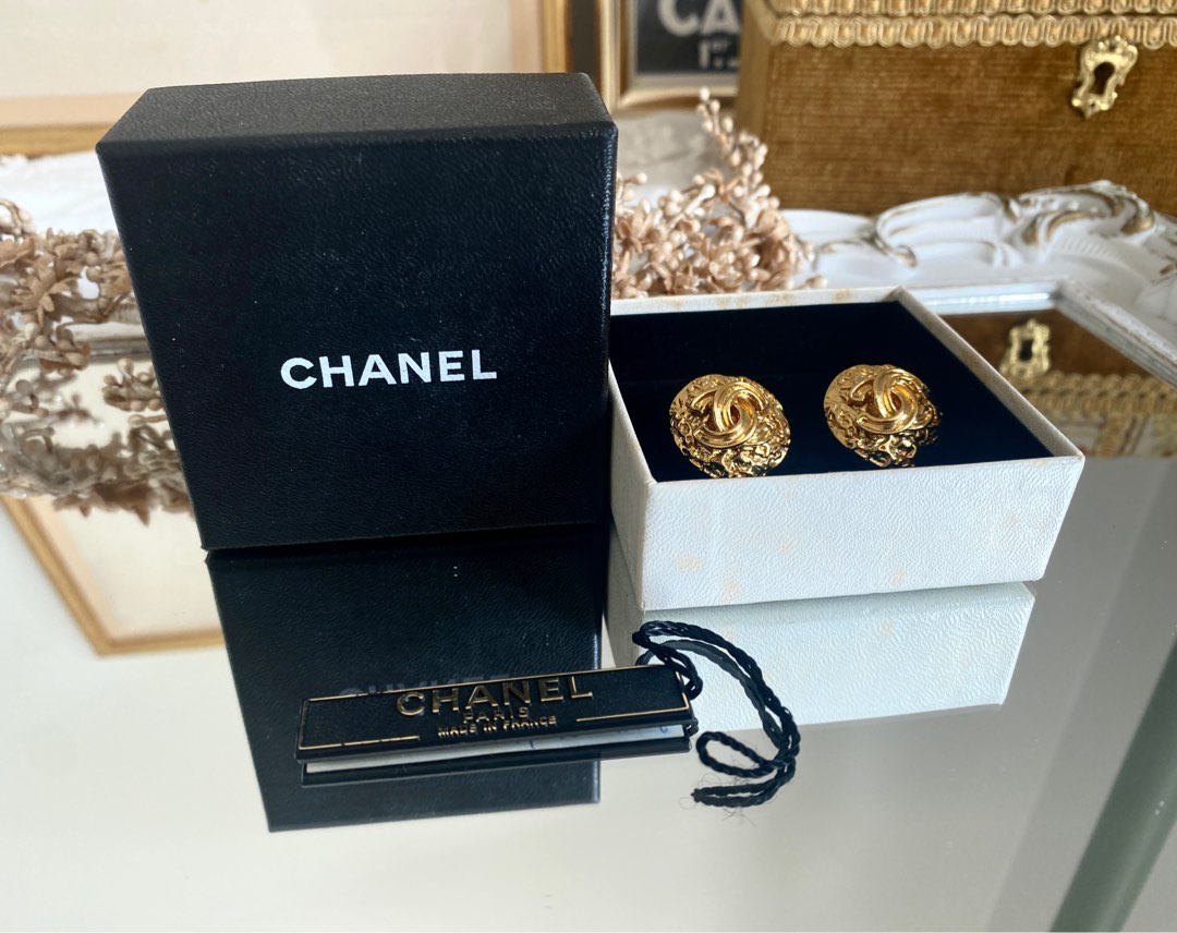 Chanel Classic Silver CC Crystal Medium Piercing Earrings - LAR Vintage