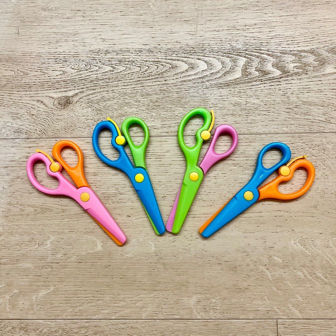 Child Friendly Craft Scissors, Hobbies & Toys, Stationery & Craft, Art ...
