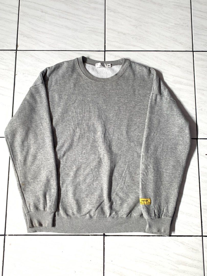 CREWNECK ABU MISTY POLOS