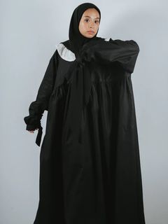 (Category: ) located in . Submitted by abaya54 (Listing ID 1265758752, Image 1). Description: .