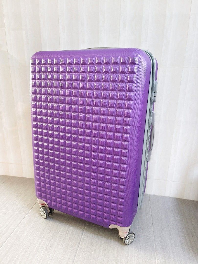 28" Expandable Luggage 28 Inch, Hobbies & Toys, Travel, Luggage on