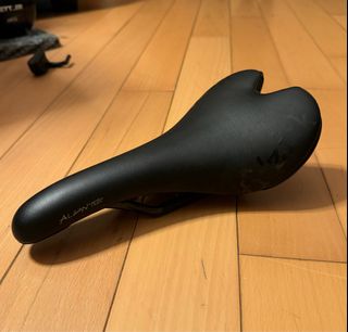 （分類：）位於 。 由 mlsy1993 提交（商品編號 1265863401，圖片 1）。簡介： 。