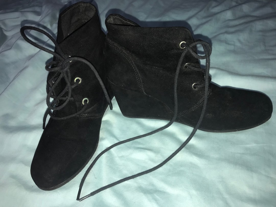 Forever 21 black boots cheap