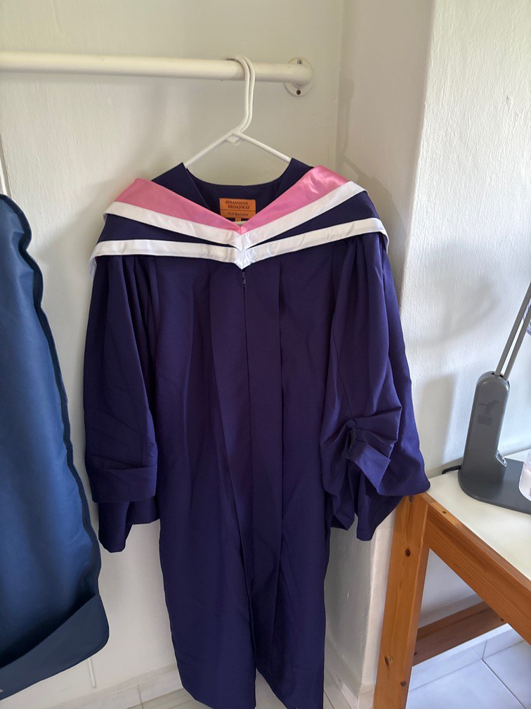 Graduation Gown NUS Bachelor, Men's Fashion, Tops & Sets, Sets
