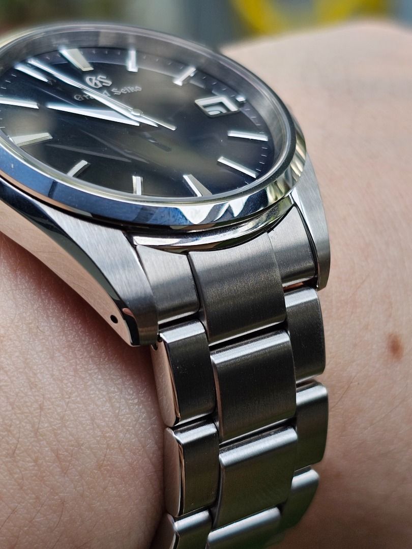 Grand Seiko SBGP013G Luxury Watches on Carousell