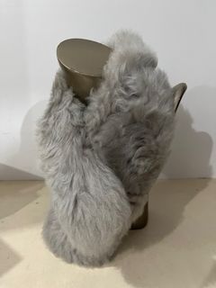 Gray fur made in england