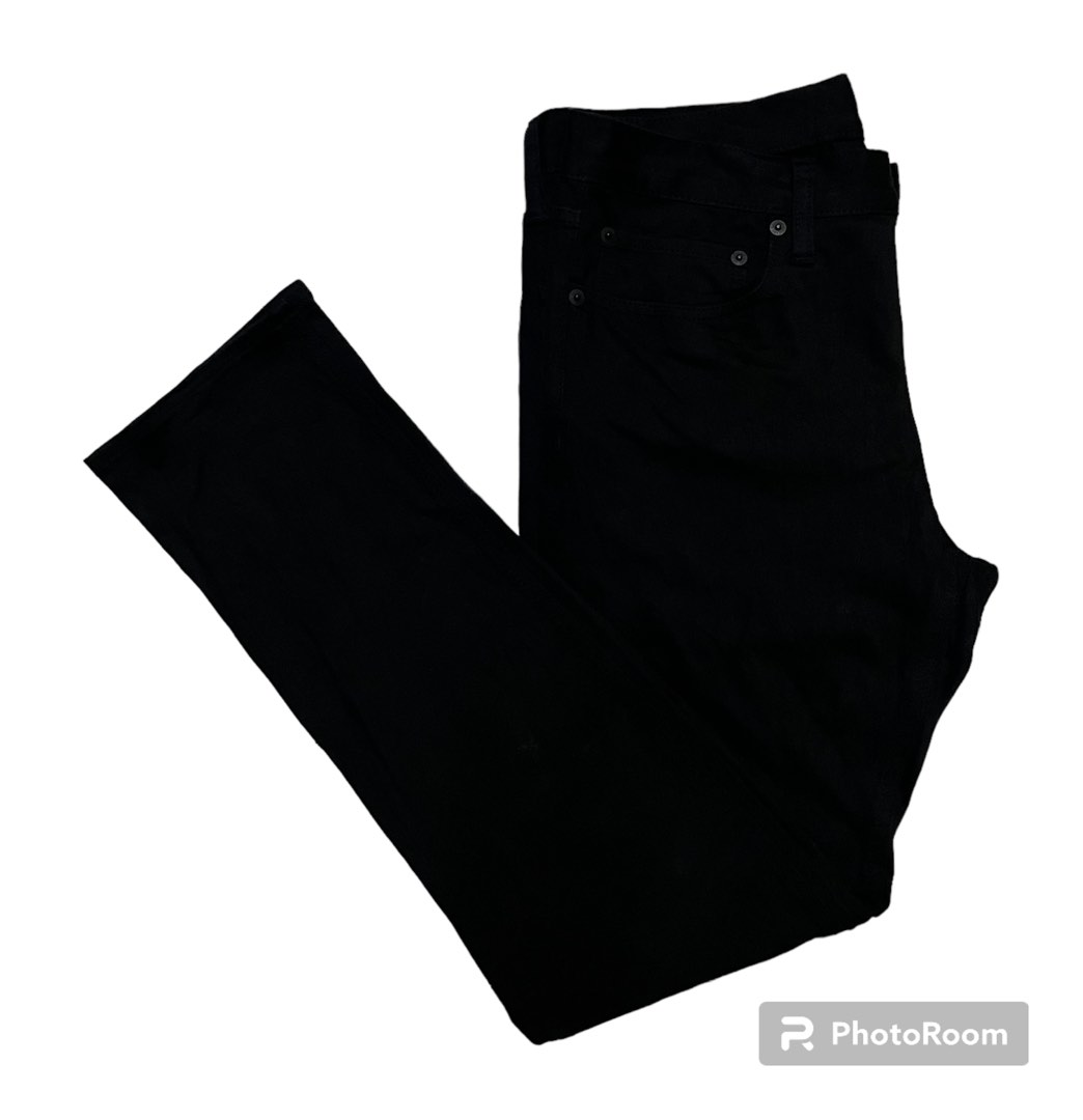 GU black pants, Men's Fashion, Bottoms, Jeans on Carousell