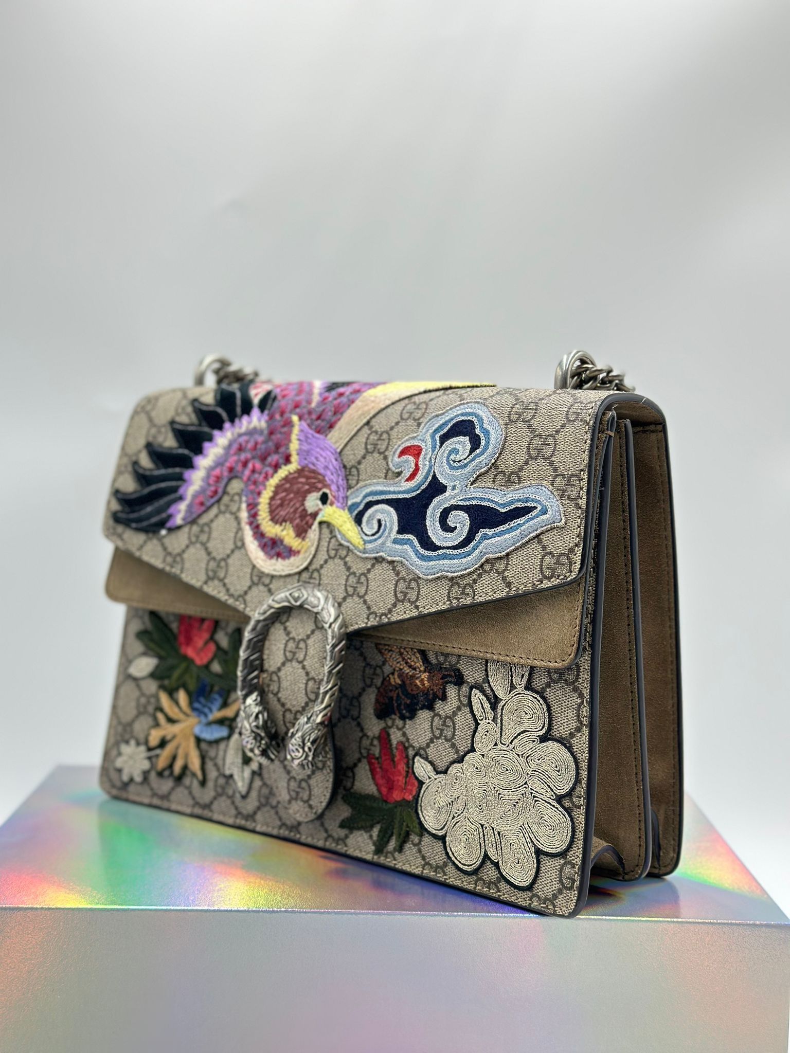 Gucci dionysus sales embroidered shoulder bag