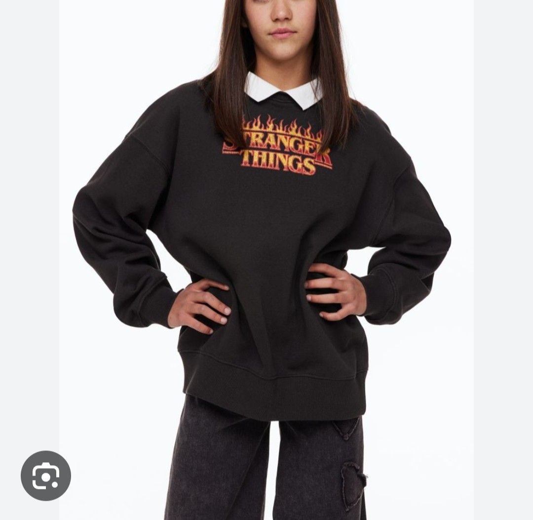 Stranger things hot sale hoodie h&m