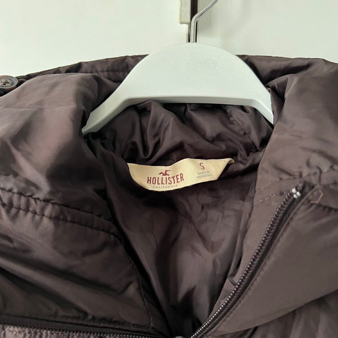 Hollister Hooded Puffer with Belt Long Winter Parka Coat / Jacket