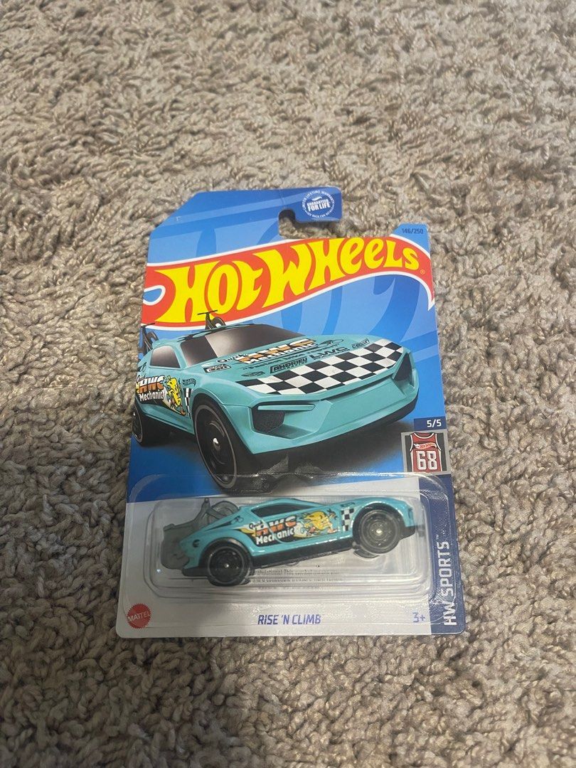 Hot Wheels Rise 'n Climb Treasure Hunt Car - 1:64 Scale Die-Cast, HW Sports Series 5/5 - View #4