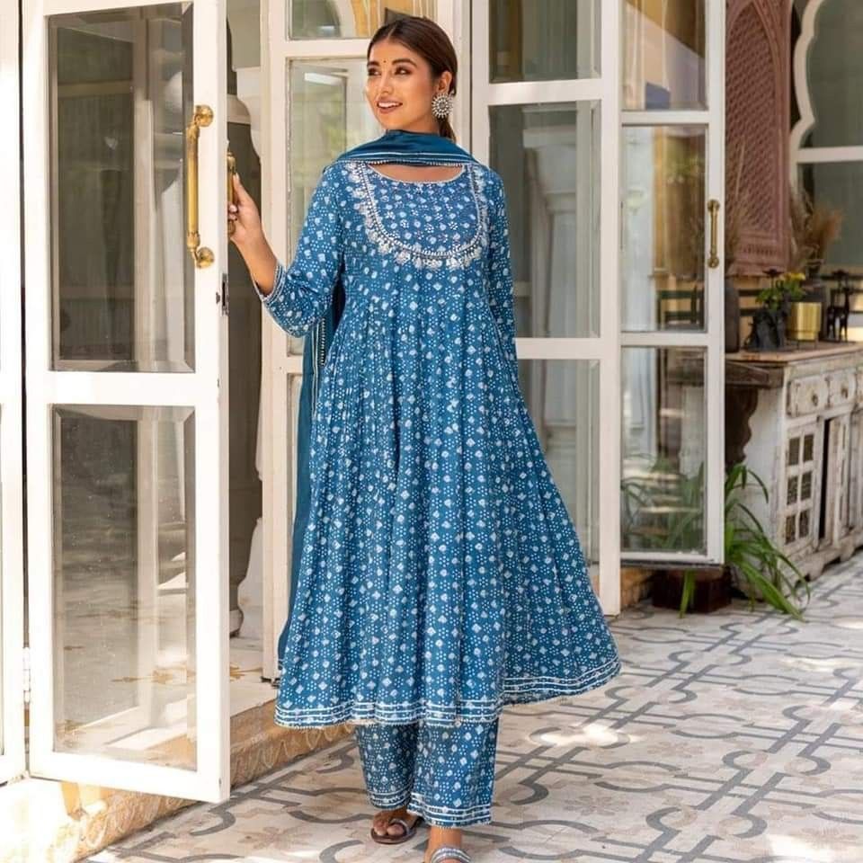 7 TRENDING INDIAN DRESSES THAT WILL UP YOUR STYLE GAME – Fabnest