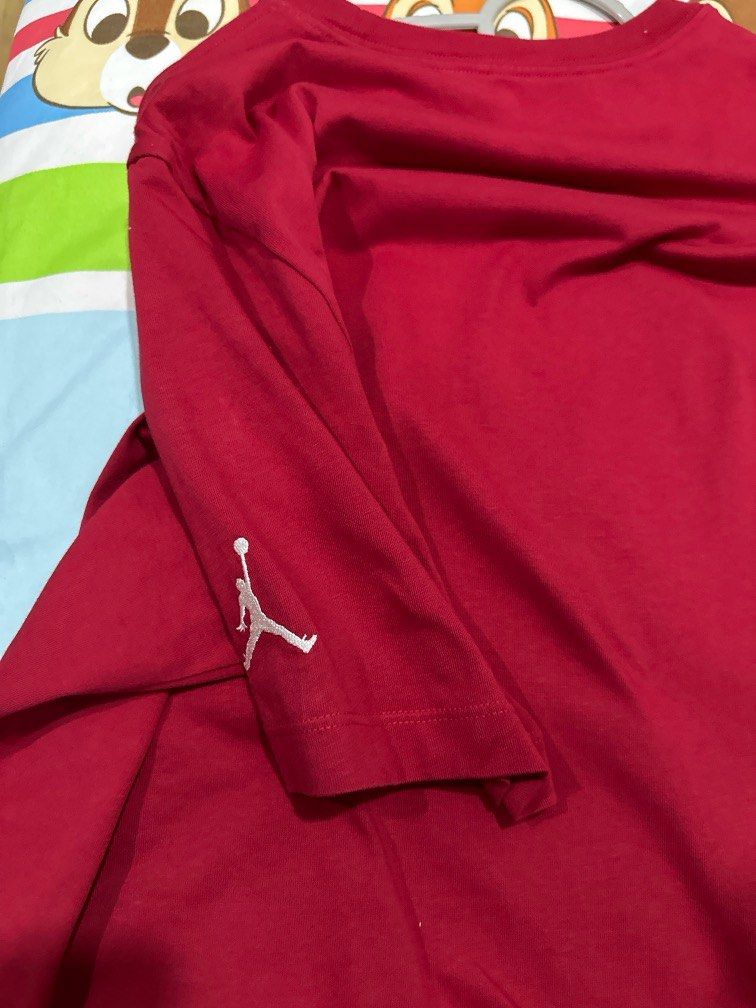 Red jordan discount long sleeve shirt