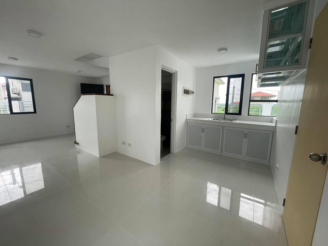 KA FOR LEASE 3 Bedroom House in Avida Woodhill Settings Nuvali