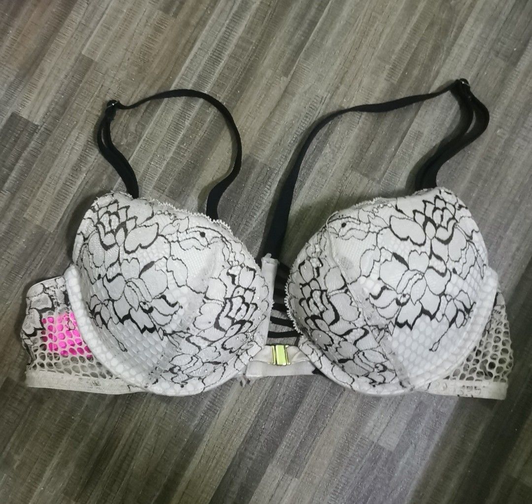 Teenager's Bra (32A), Women's Fashion, New Undergarments & Loungewear on  Carousell