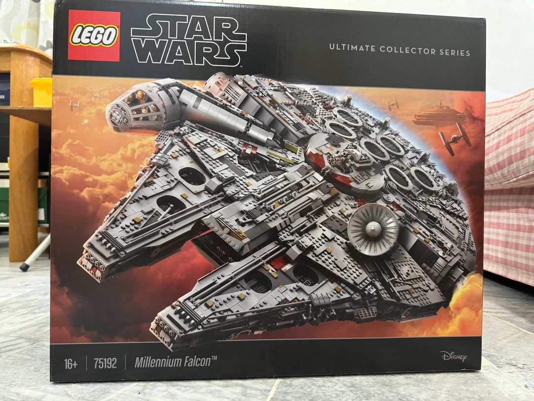 Star wars millennium falcon ultimate collector series on sale