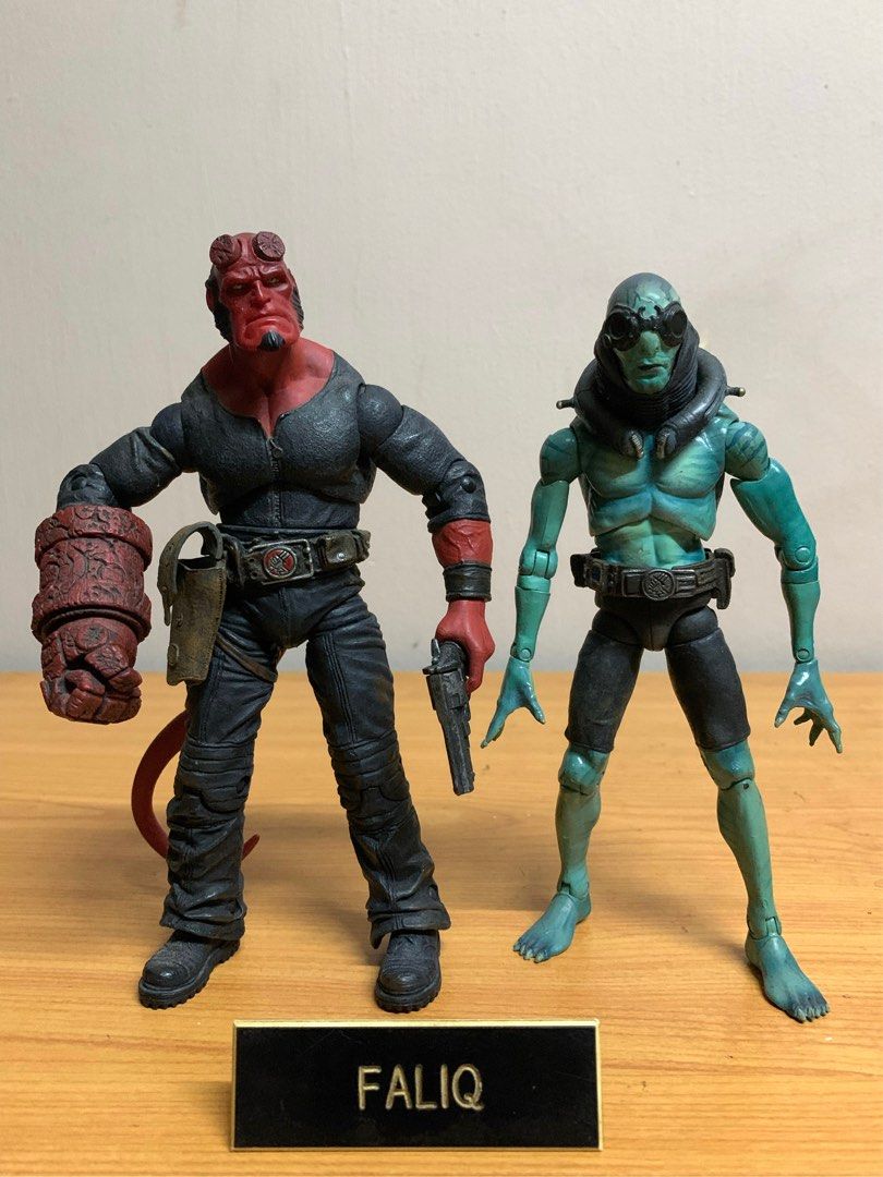 Mezco Body and outfit LOT - Action Figures, Facebook Marketplace