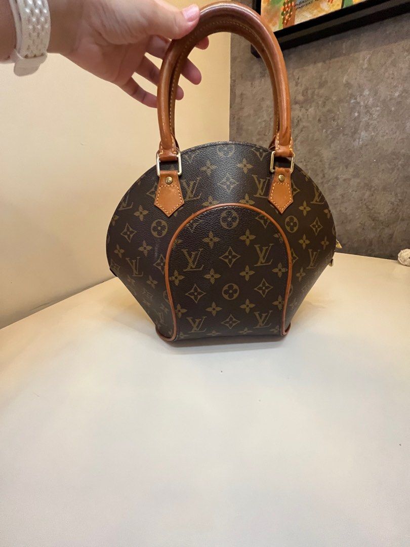 Louis Vuitton Ellipse PM – yourvintagelvoe