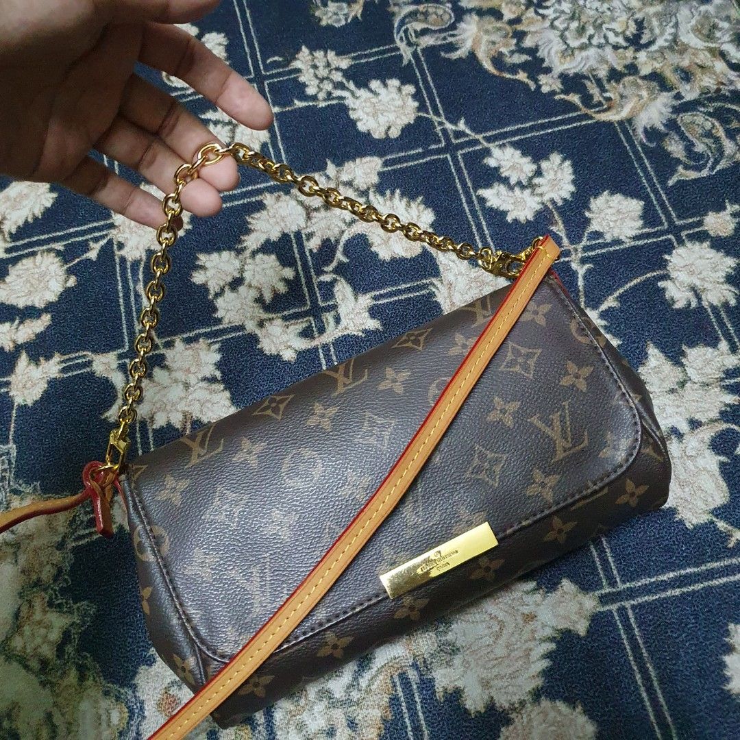 Authentic Louis Vuitton Totally MM Bag, Luxury, Bags & Wallets on Carousell