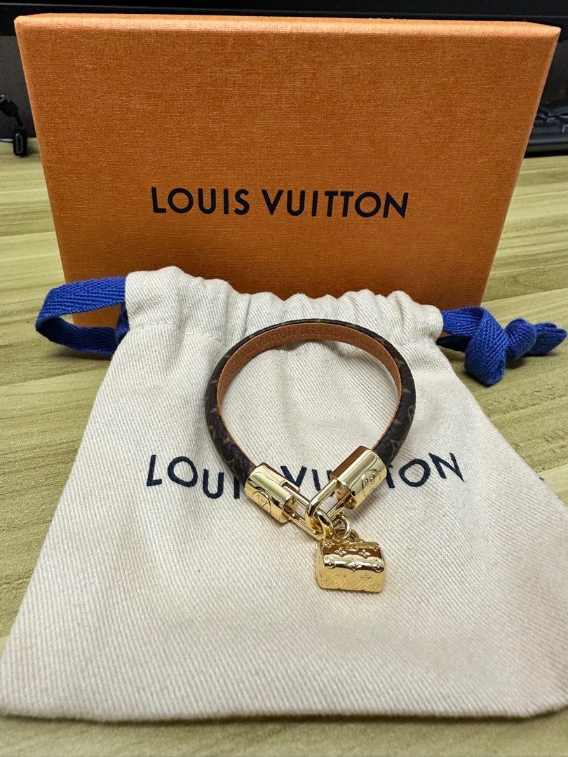 Louis Vuitton Bracelet Speedy M8031E Monogram Women s Used