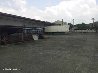 Mandaue  Cebu 2.4Ha with warehouses for sale