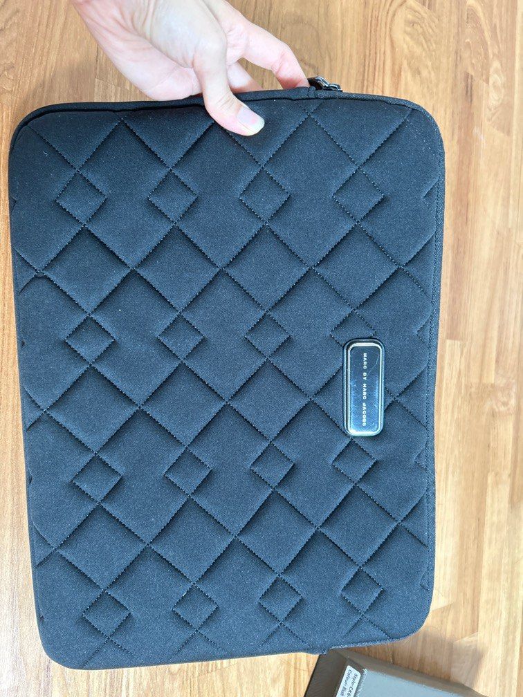 Marc by marc store jacobs laptop sleeve