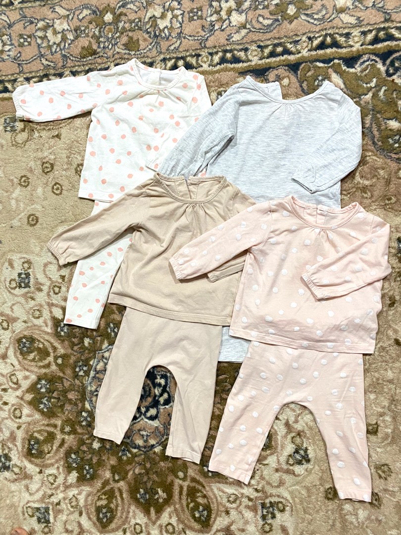Matalan sleepsuits top