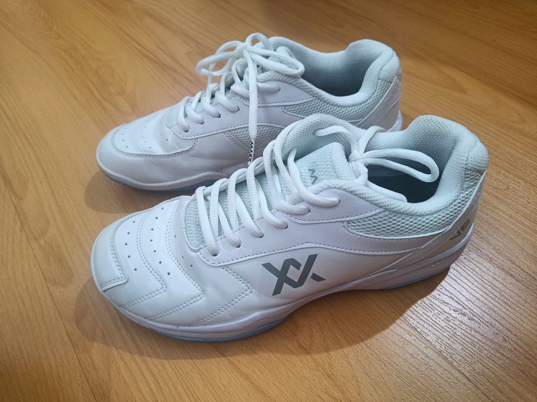 Maxx badminton shoes store