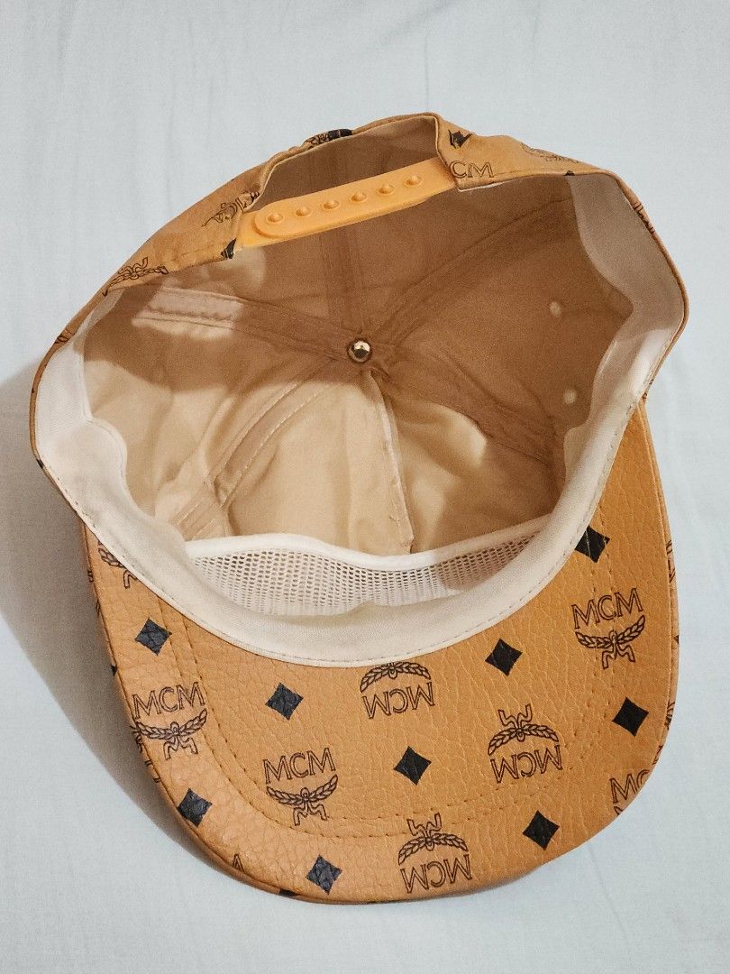 Mcm snapback clearance
