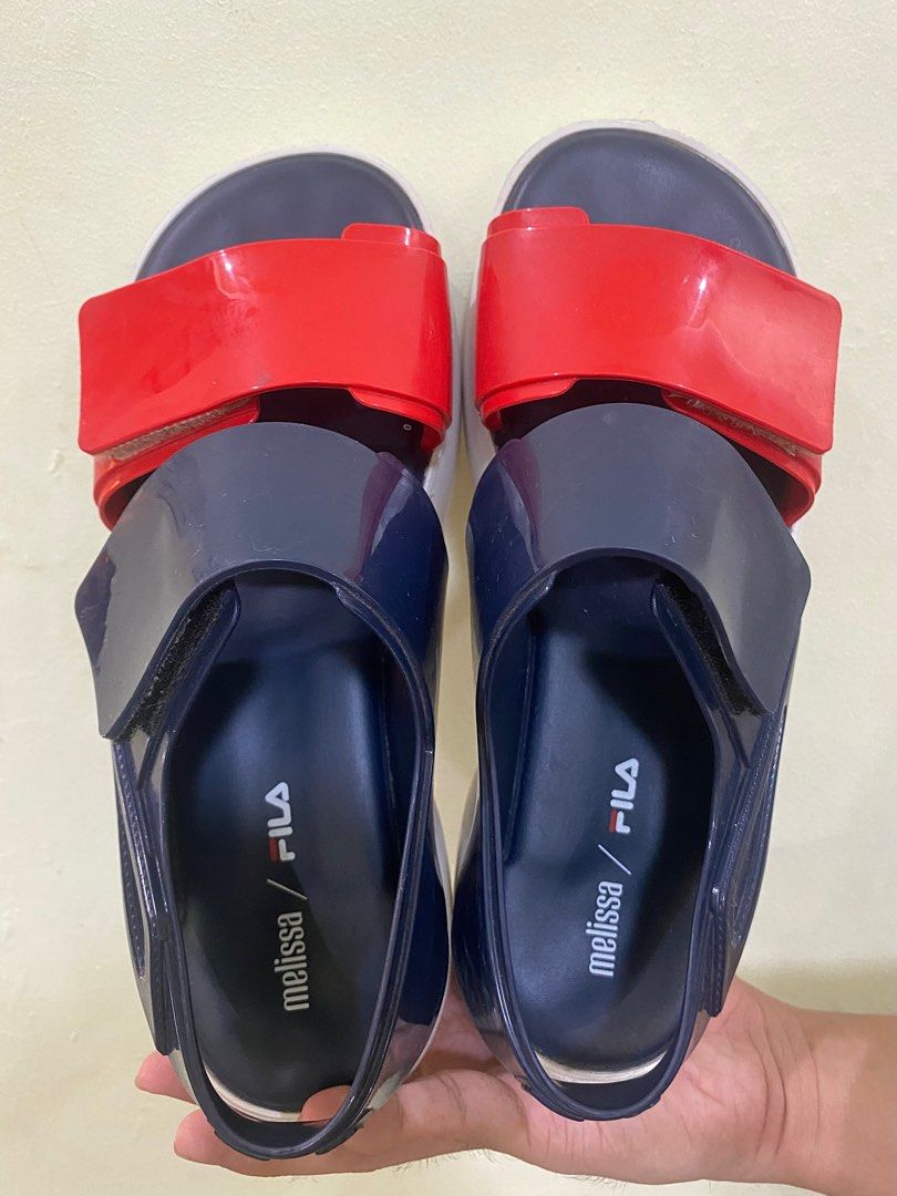 Fila chunky hotsell sandals